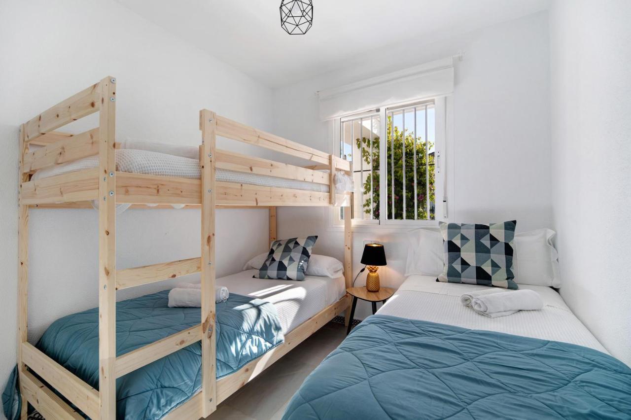 Apartamento Calas Sancti Petri Ново Санкти Петри Екстериор снимка